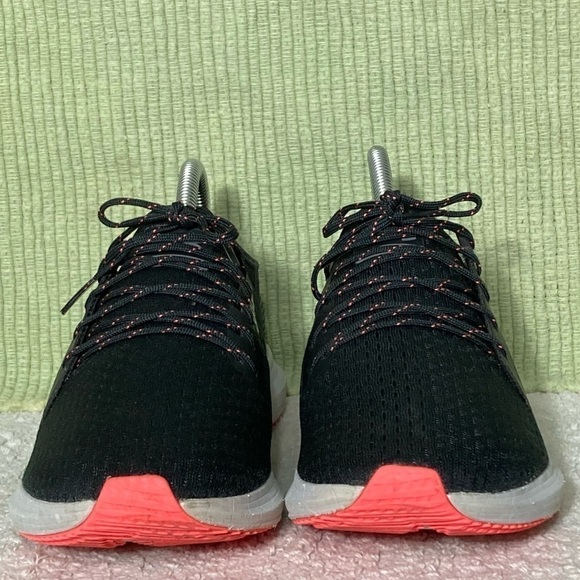Under Armour Womens Black Sway Athletic Running Low Sneaker Shoes - Size US 9 - Picture 3 of 12
